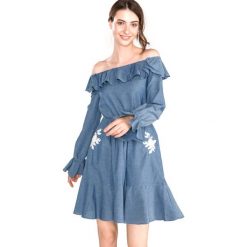 TWINSET Sukienka Niebieski. Niebieskie sukienki damskie Twinset, xs, z aplikacjami, z bawełny, bez kołnierzyka, bez ramiączek. Za 795.95 zł.