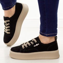 Czarne skórzane półbuty damskie Filippo Dp6122/26. Czarne półbuty damskie Filippo, na jesień, bez wzorów, ze skóry, eleganckie, z okrągłym noskiem, bez obcasa, na platformie, bez zapięcia. Za 239.00 zł.