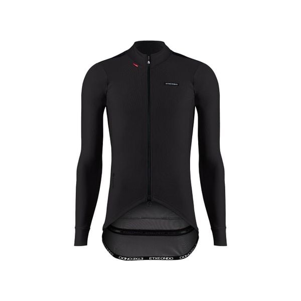 Kurtka Etxeondo Dena Gore-Tex WindStopper. Czarne kurtki męskie ETXEONDO, bez wzorów, z gore-texu, sportowe, bez kaptura. Za 965.45 zł.