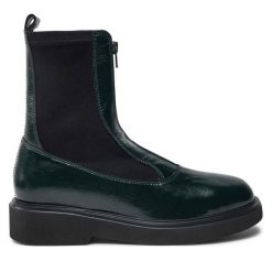 Botki Unisa. Zielone botki damskie Unisa, bez wzorów, bez obcasa, na płaskiej podeszwie, bez zapięcia. Za 539.99 zł.