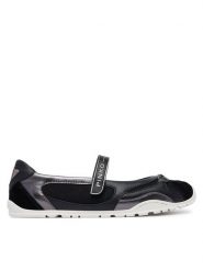 PINKO Baleriny Yulia 02 SS0187 P020 Czarny. Czarne balerinki damskie Pinko, bez wzorów, ze skóry, bez obcasa, bez zapięcia. Za 834.99 zł.