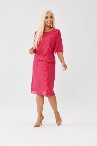 Amarantowa sukienka Estelle - zwiewna szyfonowa kreacja PLUS SIZE XXL OVERSIZE JESIEŃ. Czerwone sukienki damskie Moda Size Plus Iwanek, na imprezę, na jesień, l, bez wzorów, z elastanu, eleganckie, z asymetrycznym kołnierzem, plus size, bez ramiączek, midi, asymetryczne. Za 379.90 zł.