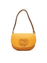 Guess Torebka Calebra HWBG95 36210 Żółty. Żółte listonoszki damskie Guess, z aplikacjami, ze skóry, bez dodatków. Za 449.99 zł.