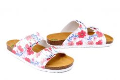 DR. BRINKMANN 700870-03 weiss, klapki damskie. Klapki damskie Dr. Brinkmann, bez wzorów, bez obcasa, bez zapięcia. Za 174.90 zł.