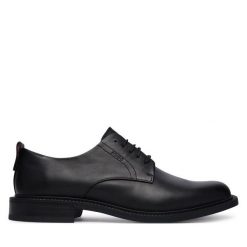Półbuty HUGO. Czarne buty wizytowe męskie Hugo, bez wzorów, bez obcasa, bez zapięcia. Za 849.99 zł.