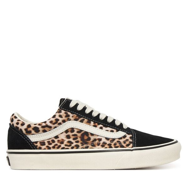 Tenisówki Vans. Czarne trampki i tenisówki damskie Vans, bez wzorów, bez zapięcia. Za 261.99 zł.