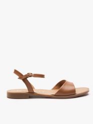 Rude płaskie sandały. Brązowe sandały damskie Ryłko, bez wzorów, ze skóry, z okrągłym noskiem, bez obcasa, na płaskiej podeszwie, bez zapięcia. Za 299.99 zł.