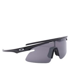 Okulary przeciwsłoneczne Oakley. Czarne okulary przeciwsłoneczne damskie Oakley. Za 949.99 zł.