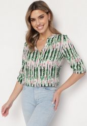 Zielona Bluzka z Wiskozy Zapinana na Guziki przy Dekolcie Abedia. Zielone bluzki damskie Born2be, m, bez wzorów, z wiskozy, bez kołnierzyka, bez ramiączek. Za 59.99 zł.