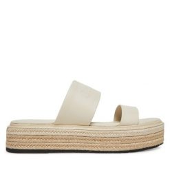 Klapki Calvin Klein. Białe klapki damskie Calvin Klein, bez wzorów, bez obcasa, bez zapięcia. Za 299.99 zł.