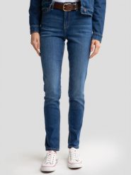 Jeansy damskie z wysokim stanem niebieskie Katrina High Waist 470. Niebieskie jeansy damskie BIG STAR, bez wzorów, z jeansu, retro, z podwyższonym stanem. Za 329.99 zł.