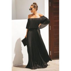 Sukienka LELA BLACK. Czarne sukienki damskie Sukienka LELA BLACK, l, bez wzorów, bez kołnierzyka, bez ramiączek. W wyprzedaży za 129.00 zł.