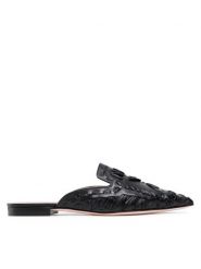 Alberta Ferretti Klapki 22152A6601 8017 Czarny. Czarne klapki damskie Alberta Ferretti, bez wzorów, ze skóry, bez obcasa, bez zapięcia. Za 1,469.00 zł.