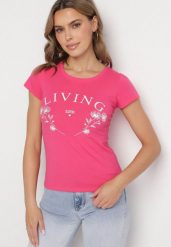 Fuksjowy Bawełniany T-shirt z Napisem Living i Nadrukiem Commea. Czerwone t-shirty damskie Born2be, l, bez wzorów, z bawełny, eleganckie, bez kołnierzyka, bez ramiączek. Za 34.99 zł.