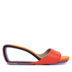 Klapki United Nude. Klapki damskie United Nude, bez wzorów, bez obcasa, bez zapięcia. Za 1,259.00 zł.