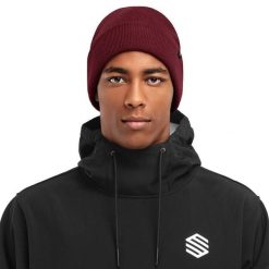 Czapka zimowa beanie męska Snowflake. Brązowe czapki męskie SIROKO, na zimę, bez wzorów, z tkaniny. W wyprzedaży za 84.00 zł.