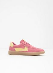 Sneakersy marki Tamris o wyglądzie retro. Czerwone obuwie sportowe damskie bonprix, bez wzorów, bez zapięcia. Za 219.99 zł.