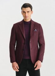 PAKO LORENTE – Bordowa marynarka z wełną i jedwabiem. Czerwone marynarki męskie Pako Lorente, m, bez wzorów, z jedwabiu, casualowe, bez kołnierzyka, bez ramiączek. Za 769.99 zł.