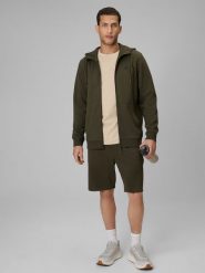 4F Spodenki dresowe męskie - khaki XL. Brązowe szorty męskie 4F, bez wzorów, z dresówki. Za 79.99 zł.