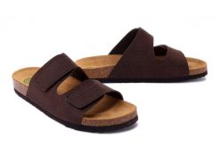 DR. BRINKMANN 600457-2 braun, klapki profilaktyczne męskie. Brązowe klapki męskie Dr. Brinkmann, bez wzorów, bez zapięcia. Za 143.43 zł.