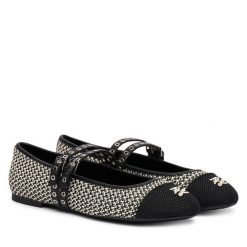 Baleriny KARL LAGERFELD. Czarne balerinki damskie KARL LAGERFELD, bez wzorów, bez obcasa, bez zapięcia. Za 749.99 zł.