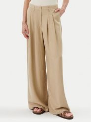 Herskind Spodnie materiałowe 5503840 Beżowy Regular Fit. Brązowe spodnie materiałowe damskie Herskind, bez wzorów, z materiału. Za 609.99 zł.