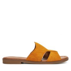 Klapki Lasocki. Żółte klapki damskie Lasocki, bez wzorów, bez obcasa, bez zapięcia. Za 149.99 zł.