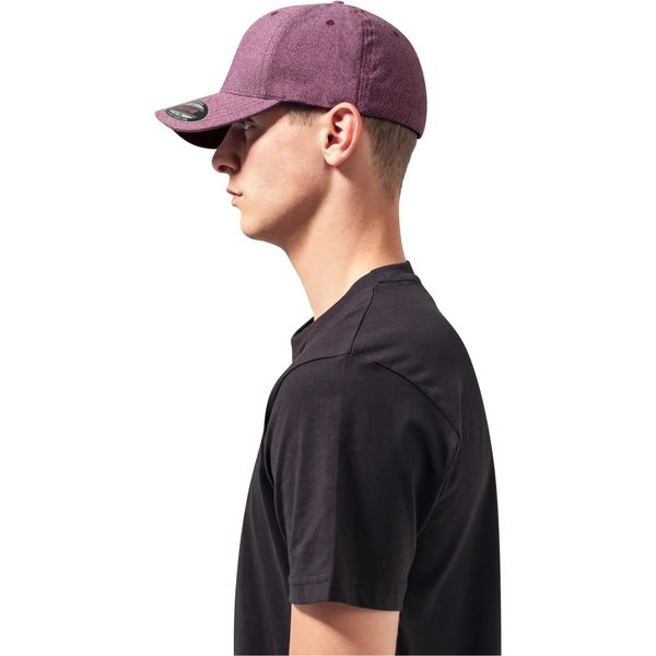 Czapka Flexfit Melange. Czerwone czapki damskie FLEXFIT, bez wzorów, z elastanu, sportowe. Za 136.00 zł.