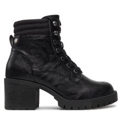 Botki Refresh. Czarne botki damskie Refresh, bez wzorów, bez obcasa, na słupku, bez zapięcia. Za 239.99 zł.