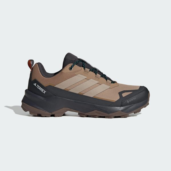 Buty trekkingowe Terrex Skychaser AX5 GORE-TEX. Brązowe trekkingi męskie Adidas, z gore-texu, bez zapięcia. Za 529.00 zł.