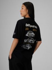 4F T-shirt loose z nadrukiem uniseks 4F x Drift Masters - czarny 3XL. Czarne koszulki sportowe męskie 4F, m, bez wzorów, z bawełny, bez ramiączek. Za 119.99 zł.