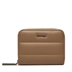 Portfel Calvin Klein. Brązowe portfele damskie Calvin Klein. Za 149.99 zł.