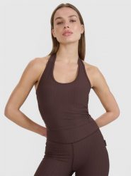 4F Crop top slim gładki damski 4F x Anna Lewandowska - brązowy XS. Brązowe topy damskie 4F, l, bez wzorów, z dzianiny, eleganckie, bez kołnierzyka, bez ramiączek. Za 59.99 zł.