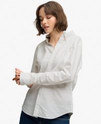 Superdry Dopasowana Koszula Oxford z Długim Rękawem z Bawełny Organicznej. Białe koszule damskie Superdry, bez wzorów, z bawełny, eleganckie, bez kołnierzyka, bez ramiączek. Za 333.75 zł.