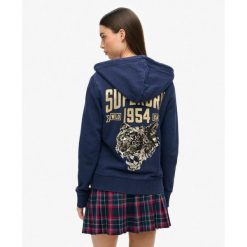 Bluza z kapturem Embellish Archive. Niebieskie koszulki sportowe damskie Superdry, bez wzorów, z bawełny, bez ramiączek. W wyprzedaży za 295.90 zł.