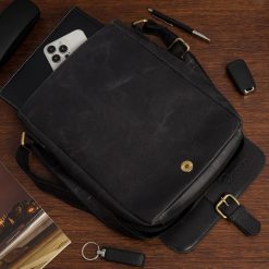 Torba męska skórzana na ramię zgrabna elegancka Beltimore czarna N23. Czarne torby na ramię męskie na ramię. Za 199.99 zł.