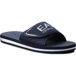 Klapki EA7 EMPORIO ARMANI - XBP001 XCC09 00006 Night Blue. Niebieskie klapki męskie EA7 Emporio Armani, bez wzorów, z materiału, bez zapięcia. W wyprzedaży za 199.00 zł.