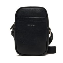 Saszetka Calvin Klein. Czarne saszetki i nerki męskie Calvin Klein, bez wzorów. Za 289.99 zł.