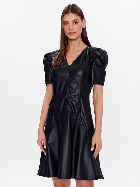 DKNY Sukienka z imitacji skóry DD2K4479 Granatowy Regular Fit. Niebieskie sukienki damskie DKNY, bez wzorów, ze skóry, bez kołnierzyka, bez ramiączek. Za 599.99 zł.