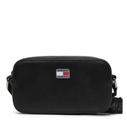 Torebka Tommy Jeans. Czarne listonoszki damskie Tommy Jeans, bez wzorów, z jeansu, bez dodatków. Za 239.99 zł.