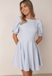Niebieska Koktajlowa Sukienka z Bufkami Odkrytymi Plecami i Wiązaniem z Tyłu Lilpea. Niebieskie sukienki damskie Born2be, na imprezę, l, bez wzorów, eleganckie, bez kołnierzyka, bez ramiączek, mini, kopertowe. Za 249.99 zł.