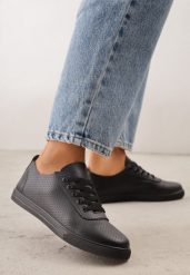 Czarne Płaskie Sznurowane Tenisówki przed Kostkę Ozdobione Perforacją Serettia. Czarne obuwie sportowe damskie Renee, bez wzorów, bez zapięcia, tenisowe. Za 59.99 zł.