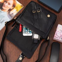 Torba męska skórzana na ramię zgrabna czarna elegancka Beltimore N03. Czarne torby na ramię męskie na ramię. Za 299.90 zł.