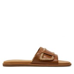 Klapki Clarks. Brązowe klapki damskie Clarks, bez wzorów, bez obcasa, bez zapięcia. Za 319.99 zł.