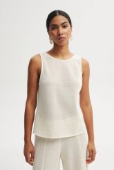 TOP SUMMER ECRU XS - Flawless. Topy damskie Flawless, xs, w ażurowe wzory, z dzianiny, eleganckie, bez kołnierzyka, bez ramiączek. Za 297.00 zł.