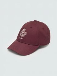 Czapka damska z daszkiem z haftem bordowa egy 604. Czerwone czapki damskie BIG STAR, bez wzorów, z bawełny, retro. Za 79.99 zł.