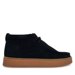 Trzewiki Clarks. Czarne botki męskie Clarks, bez wzorów, bez obcasa, bez zapięcia. Za 519.99 zł.