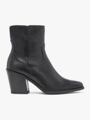 Czarne skórzane botki na słupku. Czarne botki damskie Ryłko, bez wzorów, ze skóry, eleganckie, bez obcasa, na obcasie, bez zapięcia. Za 579.99 zł.