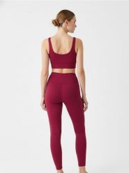 Dopasowane legginsy z wysokim stanem - bordowy. Czerwone legginsy sportowe damskie Sinsay, l, bez wzorów, z podwyższonym stanem. Za 29.99 zł.