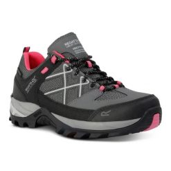 Buty damskie trekkingowe Regatta Samaris III low. Szare obuwie trekkingowe damskie Regatta, z gumy, bez zapięcia. Za 225.60 zł.
